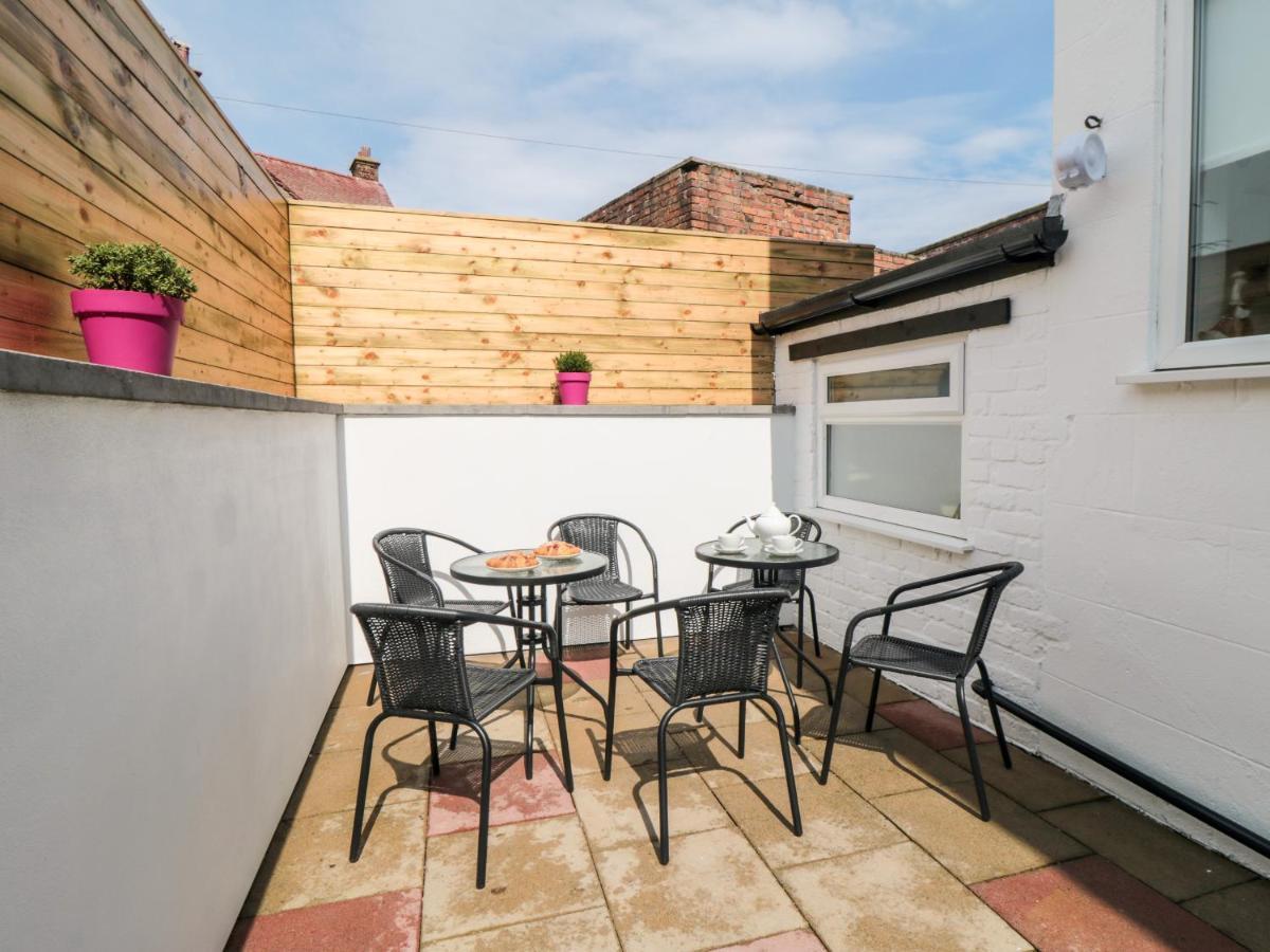 The Robins Vila Filey Exterior foto
